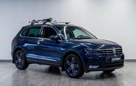 Volkswagen Tiguan II, 2017 год, 1 749 000 рублей, 2 фотография