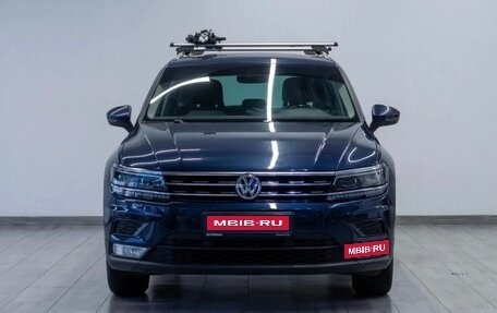 Volkswagen Tiguan II, 2017 год, 1 749 000 рублей, 3 фотография