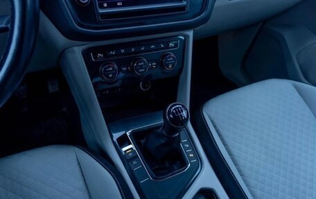 Volkswagen Tiguan II, 2017 год, 1 749 000 рублей, 22 фотография