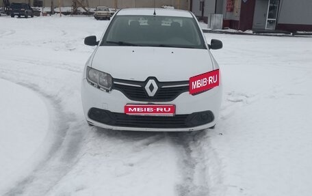 Renault Logan II, 2016 год, 330 000 рублей, 1 фотография