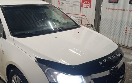 Chevrolet Cruze II, 2012 год, 530 000 рублей, 3 фотография