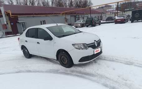 Renault Logan II, 2016 год, 330 000 рублей, 6 фотография