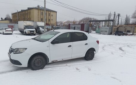 Renault Logan II, 2016 год, 330 000 рублей, 5 фотография