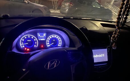 Hyundai Solaris II рестайлинг, 2012 год, 610 000 рублей, 6 фотография