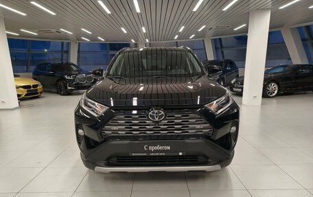 Toyota RAV4, 2021 год, 3 358 000 рублей, 3 фотография