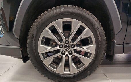 Toyota RAV4, 2021 год, 3 358 000 рублей, 5 фотография