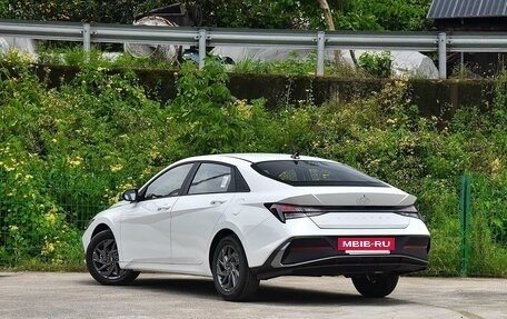 Hyundai Elantra, 2025 год, 1 990 000 рублей, 4 фотография