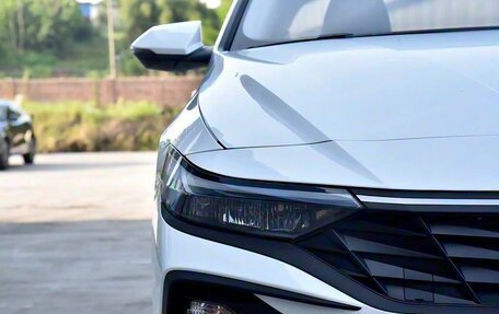 Hyundai Elantra, 2025 год, 1 990 000 рублей, 9 фотография