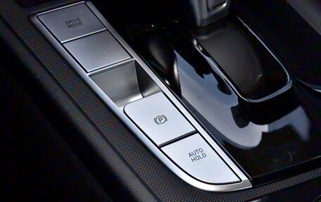 Hyundai Elantra, 2025 год, 1 990 000 рублей, 25 фотография