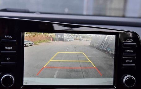 Hyundai Elantra, 2025 год, 1 990 000 рублей, 23 фотография