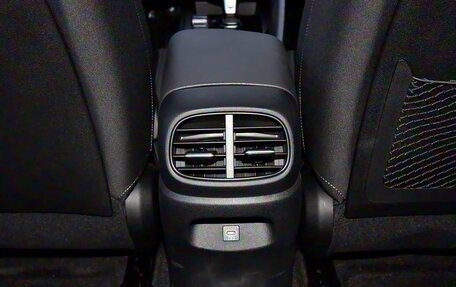 Hyundai Elantra, 2025 год, 1 990 000 рублей, 31 фотография