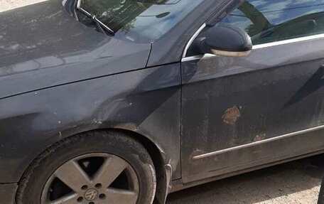 Volkswagen Passat B6, 2007 год, 521 000 рублей, 2 фотография