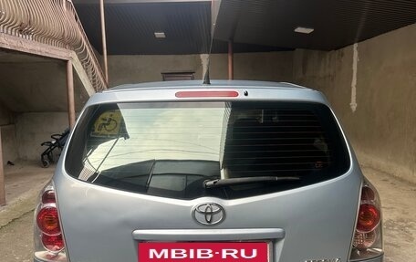 Toyota Corolla Verso I, 2005 год, 650 000 рублей, 6 фотография