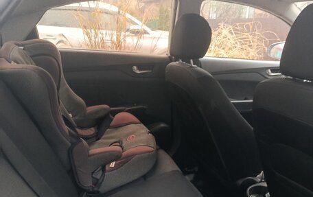 Hyundai Solaris II рестайлинг, 2018 год, 780 000 рублей, 5 фотография