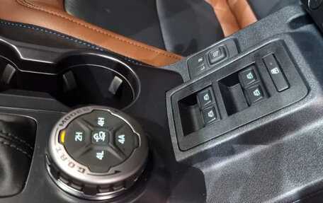 Ford Bronco, 2024 год, 7 300 010 рублей, 18 фотография