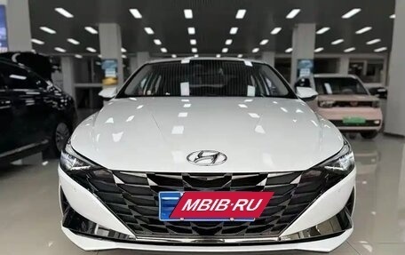 Hyundai Elantra, 2021 год, 1 200 000 рублей, 6 фотография