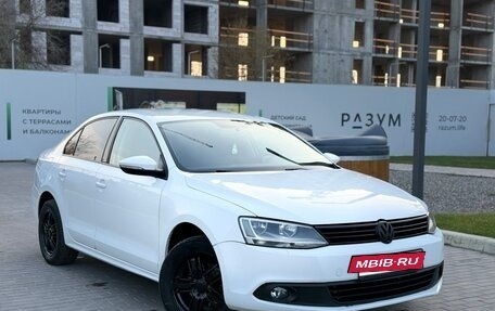Volkswagen Jetta VI, 2012 год, 1 160 000 рублей, 12 фотография
