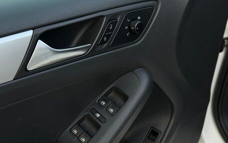 Volkswagen Jetta VI, 2012 год, 1 160 000 рублей, 25 фотография