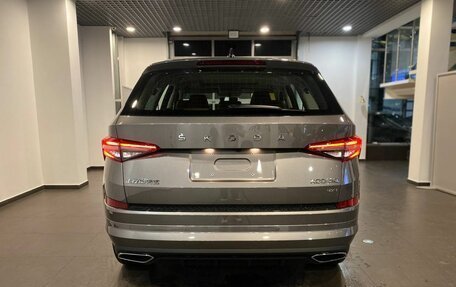 Skoda Kodiaq I, 2025 год, 4 939 000 рублей, 4 фотография