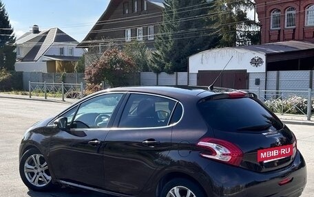 Peugeot 208 II, 2013 год, 690 000 рублей, 3 фотография