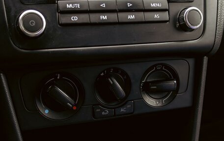 Volkswagen Polo VI (EU Market), 2012 год, 695 000 рублей, 16 фотография