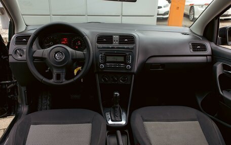 Volkswagen Polo VI (EU Market), 2012 год, 695 000 рублей, 17 фотография