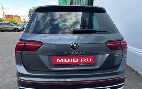 Volkswagen Tiguan II, 2020 год, 3 650 000 рублей, 4 фотография