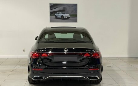 Mercedes-Benz E-Класс, 2025 год, 9 400 000 рублей, 5 фотография