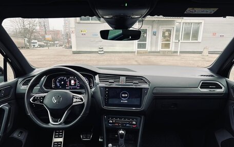 Volkswagen Tiguan II, 2021 год, 4 150 000 рублей, 17 фотография