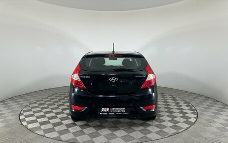 Hyundai Solaris II рестайлинг, 2011 год, 815 000 рублей, 6 фотография