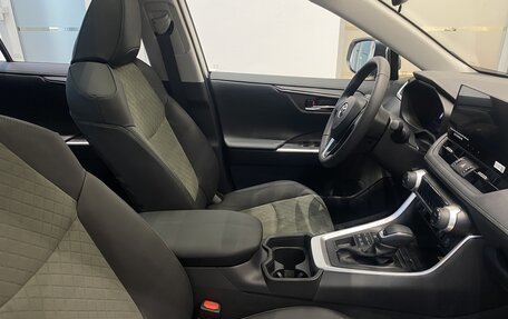 Toyota RAV4, 2025 год, 4 200 000 рублей, 12 фотография