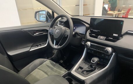 Toyota RAV4, 2025 год, 4 200 000 рублей, 15 фотография