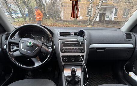 Skoda Octavia, 2011 год, 900 000 рублей, 7 фотография