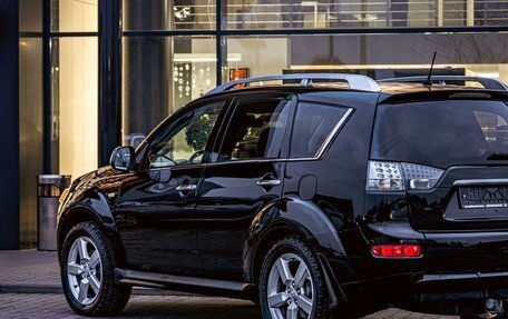 Mitsubishi Outlander III рестайлинг 3, 2008 год, 995 000 рублей, 8 фотография