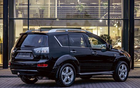 Mitsubishi Outlander III рестайлинг 3, 2008 год, 995 000 рублей, 6 фотография