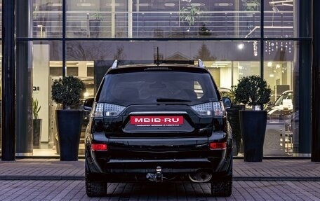 Mitsubishi Outlander III рестайлинг 3, 2008 год, 995 000 рублей, 5 фотография