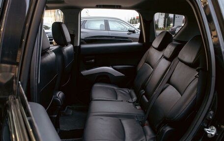 Mitsubishi Outlander III рестайлинг 3, 2008 год, 995 000 рублей, 18 фотография