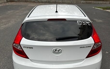 Hyundai Solaris II рестайлинг, 2014 год, 1 000 000 рублей, 3 фотография