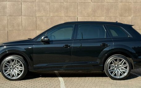 Audi Q7, 2023 год, 8 800 000 рублей, 10 фотография