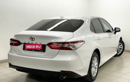 Toyota Camry, 2019 год, 2 824 000 рублей, 4 фотография