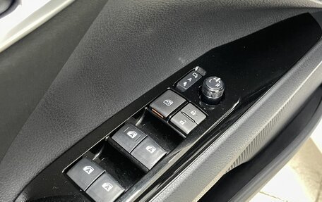 Toyota Camry, 2019 год, 2 824 000 рублей, 17 фотография