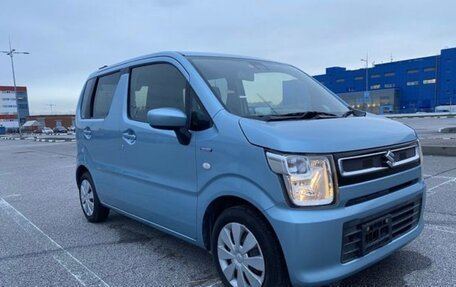 Suzuki Wagon R VI, 2018 год, 750 000 рублей, 2 фотография