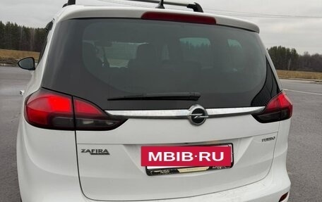 Opel Zafira C рестайлинг, 2013 год, 1 050 000 рублей, 5 фотография