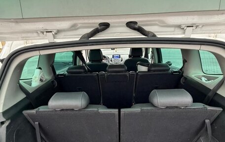 Opel Zafira C рестайлинг, 2013 год, 1 050 000 рублей, 16 фотография