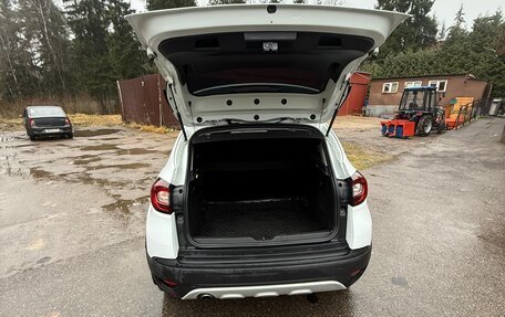 Renault Kaptur I рестайлинг, 2018 год, 1 206 000 рублей, 6 фотография