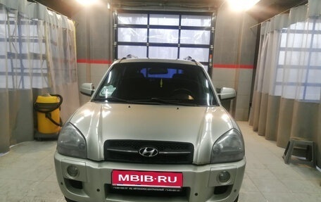 Hyundai Tucson III, 2007 год, 780 000 рублей, 2 фотография