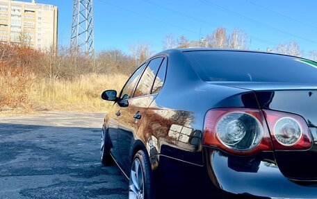 Volkswagen Jetta VI, 2010 год, 720 000 рублей, 4 фотография