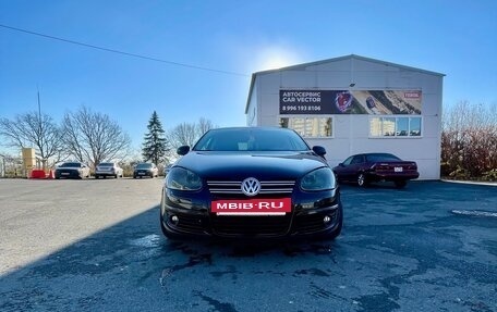Volkswagen Jetta VI, 2010 год, 720 000 рублей, 2 фотография