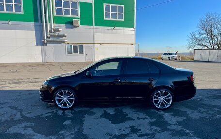 Volkswagen Jetta VI, 2010 год, 720 000 рублей, 7 фотография