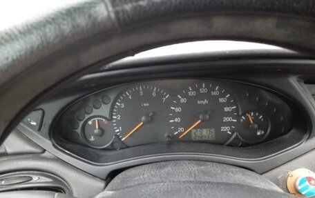 Ford Focus IV, 2002 год, 260 000 рублей, 8 фотография